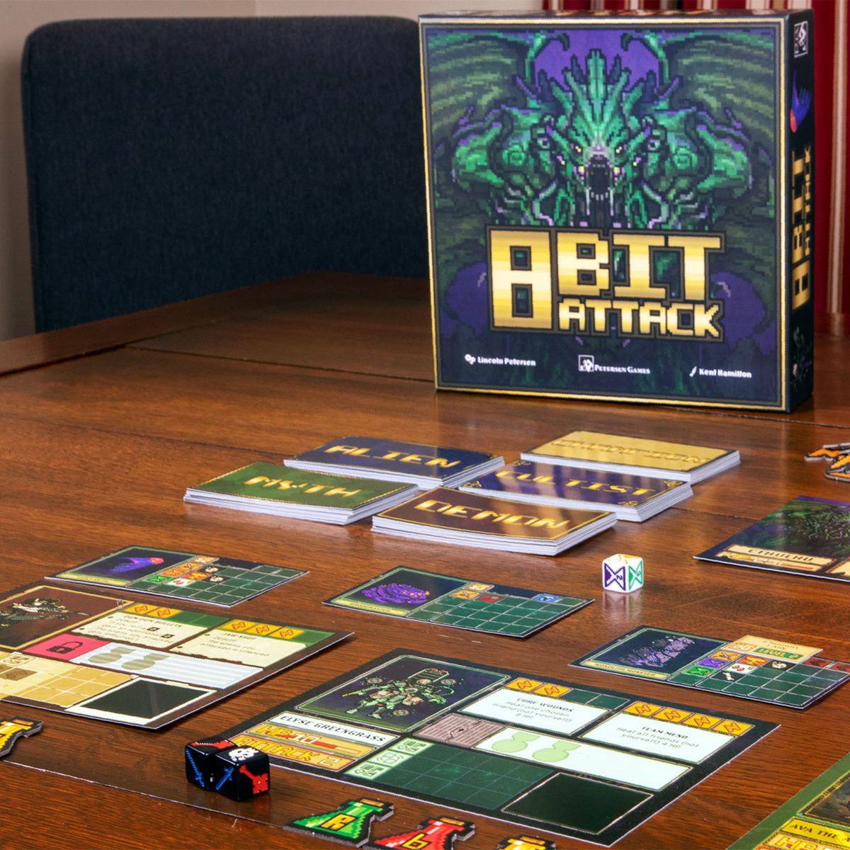 8-Bit-Attack – Co-op retro arcade battle with final Cthulhu – Petersen ...